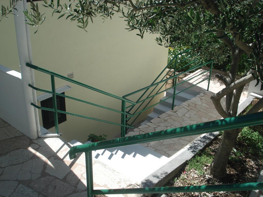 Apartments Smiljana Omiš Exterior foto